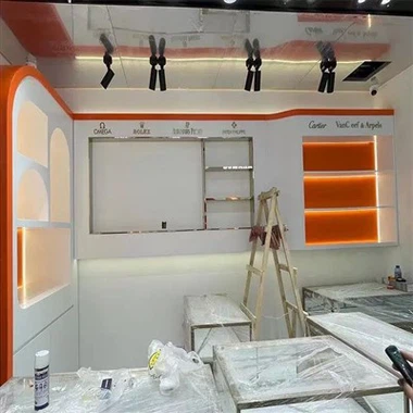 Siop Am Ddim Arddangosfa Persawr