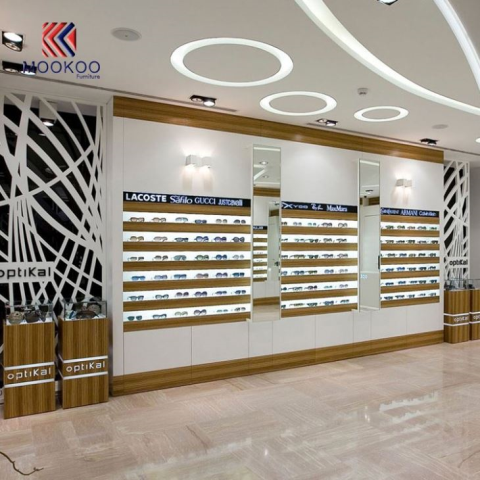 Wal Anghydfod Siop Sbectol haul Wal Anghydfod